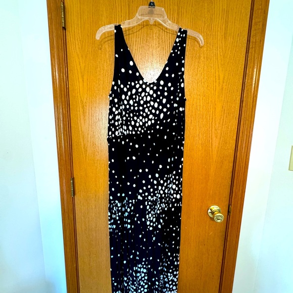 Lascana Dresses & Skirts - Chic Black and White Maxi Dress